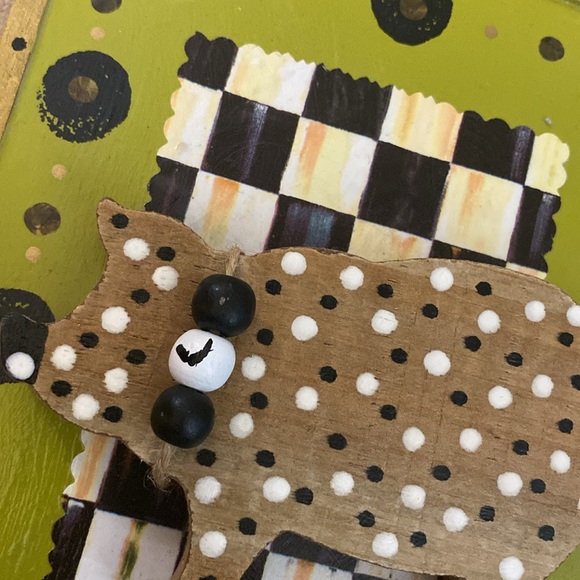 6PC 🐷BUNDLE🐷 —HANDPAINTED- hand made —MKC lovers! Switchplates & hanging decor - Picture 6 of 10